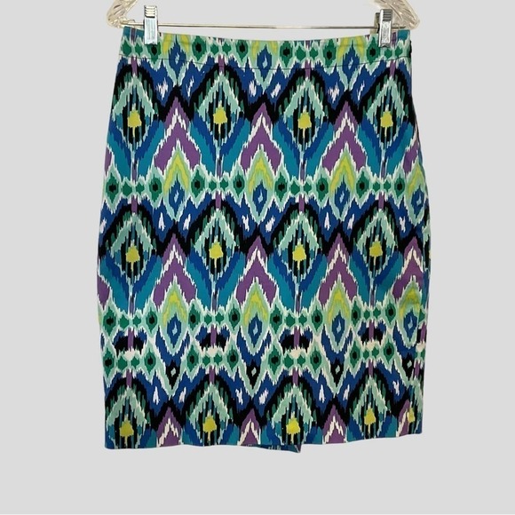 Jones New York Dresses & Skirts - Jones New York casual stretch skirt size 4.
